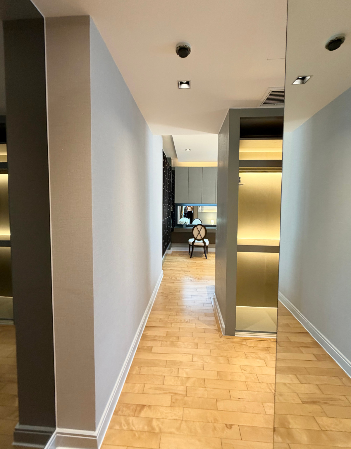 For RentCondoWitthayu, Chidlom, Langsuan, Ploenchit : For Rent – Athenee Residence, Ruamrudee (36th Floor , 133 sq.m.)(S15-7915)