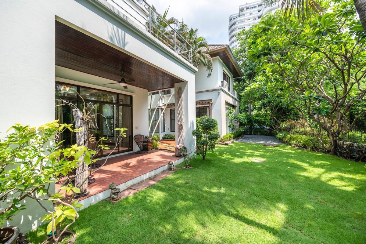 For SaleHouseRamkhamhaeng, Hua Mak : Tararom Huamark / 4 Bedrooms (For Sale), Tararom Huamark / 4 Bedrooms (FOR SALE) JANE016