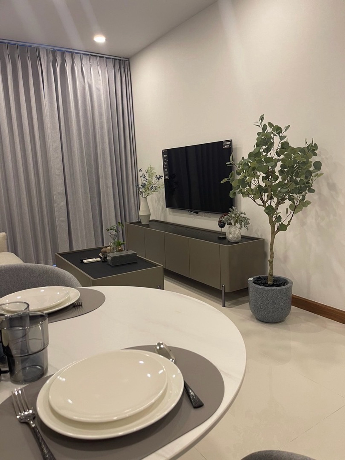 ให้เช่าคอนโดวงเวียนใหญ่ เจริญนคร : 🔥ให้เช่าด่วน🔥Supalai Premier เจริญนคร ห้องสวยมาก ตกแต่งครบ เฟอร์นิเจอร์ - เครื่องใช้ไฟฟ้าครบครัน พร้อมเข้าอยู่ ใกล้ห้าง iconsiam 