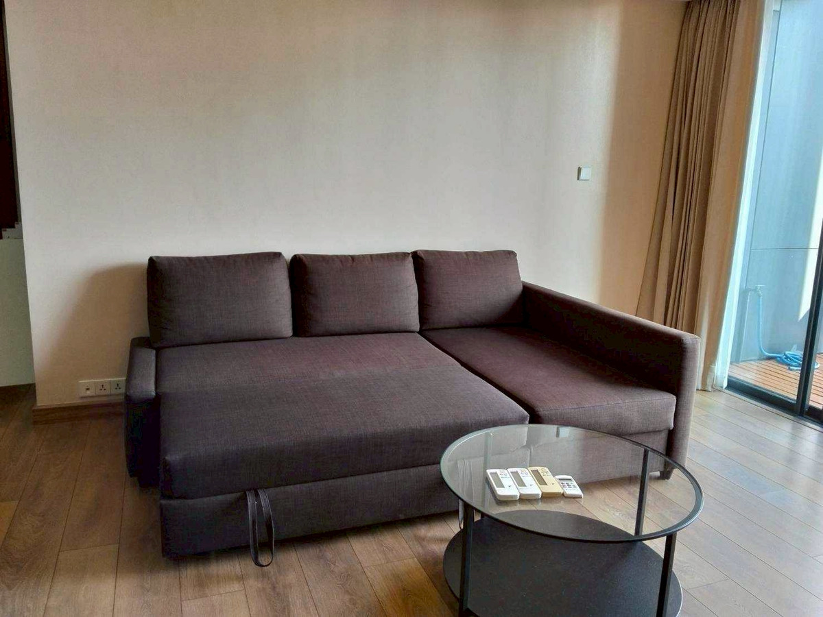 For RentCondoSathorn, Narathiwat : LTHC14571 – Condo for Rent | The Met Sathorn | 93 sqm | 2 Beds 2 Baths | Near BTS Chong Nonsi | 55K/Month | Condo for rent The Met Sathorn Detail: Size 93 sqm. 2 Bedrooms 2 Bathrooms Floor 18+ Fully Furnished Facilities: Swimming Pool Fitness Center CCTV,