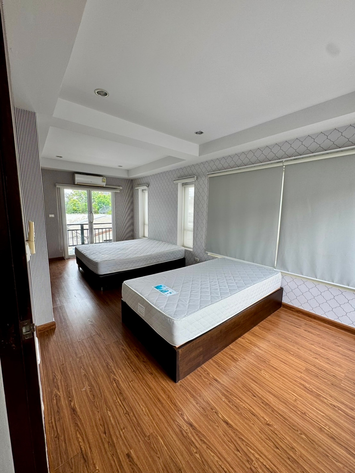 ให้เช่าทาวน์โฮมสุขุมวิท อโศก ทองหล่อ : Townhome Pridi 31 near Ekkamai: 27sqwah 178sqm. 75,000/mth. Am: 0656199198