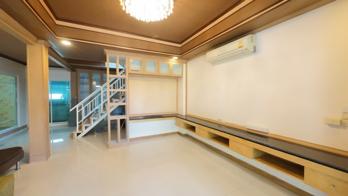 ขายบ้านแจ้งวัฒนะ เมืองทอง : เดอะแพลน แจ้งวัฒนะ ที่สุดของความเป็นส่วนตัว ใกล้สวนส่วนกลาง พร้อมบ้านเลขที่สวย