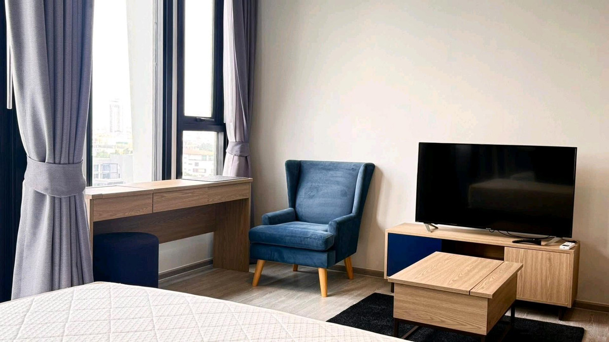 ให้เช่าคอนโดสุขุมวิท อโศก ทองหล่อ : ให้เช่า คอนโดหรูย่านเอกมัย แต่งครบ พร้อมเข้าอยู่ 10 มี.ค. 69 ใกล้🚆 BTS เอกมัย