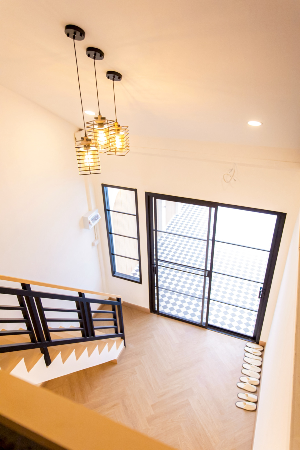 ขายทาวน์โฮมเกษตร นวมินทร์ ลาดปลาเค้า : CB105♚ทาวน์เฮ้าส์ 2 ห้องนอน ขาย⚝นวมินทร์♜ใกล้ เซ็นทรัล อีสต์วิลล์∞065-9423251,099-5919653▚Line@newnormal