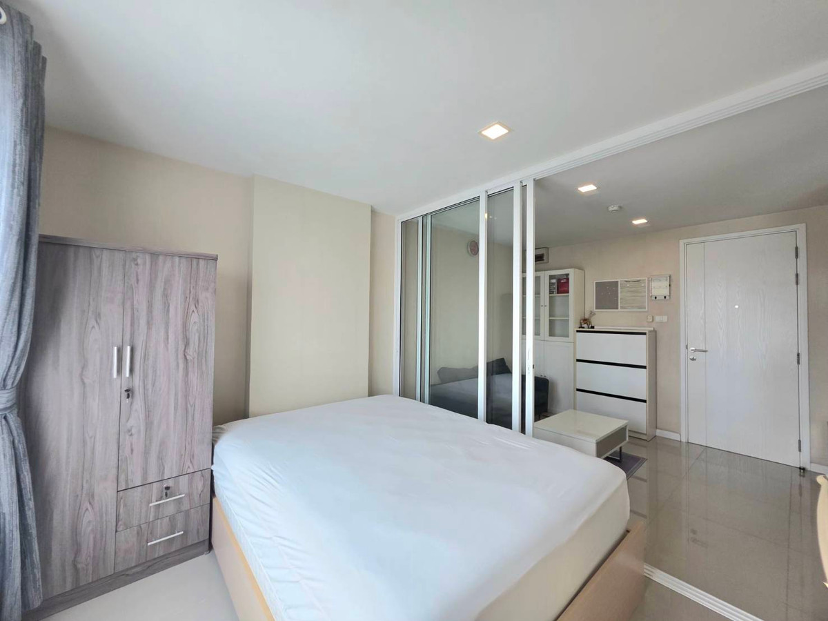 ขายคอนโดวิภาวดี ดอนเมือง หลักสี่ : ขาย เจ ดับบลิว  คอนโด แอท ดอนเมือง อาคารอี ชั้น 7 วิวโล่ง 