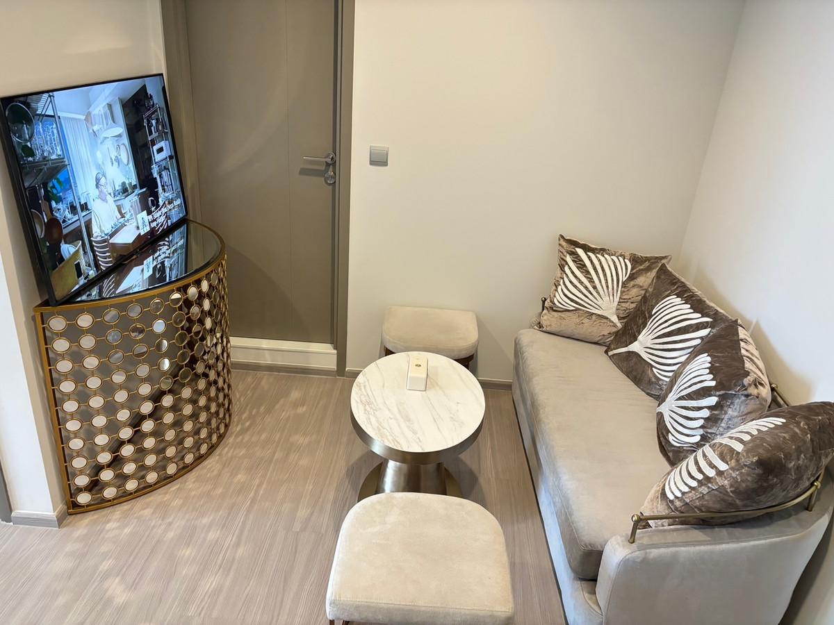 ให้เช่าคอนโดพระราม 9 เพชรบุรีตัดใหม่ RCA : ⚡️ราคาดีที่สุดห้องแต่งสวยวิวดี⚡️Life asoke hype 35 Sqm 1B1B🔥22,000 B เท่านั้น สนใจติดต่อนัดชม พัตเตอร์ 0928895628 🔥Line:plustor_ss