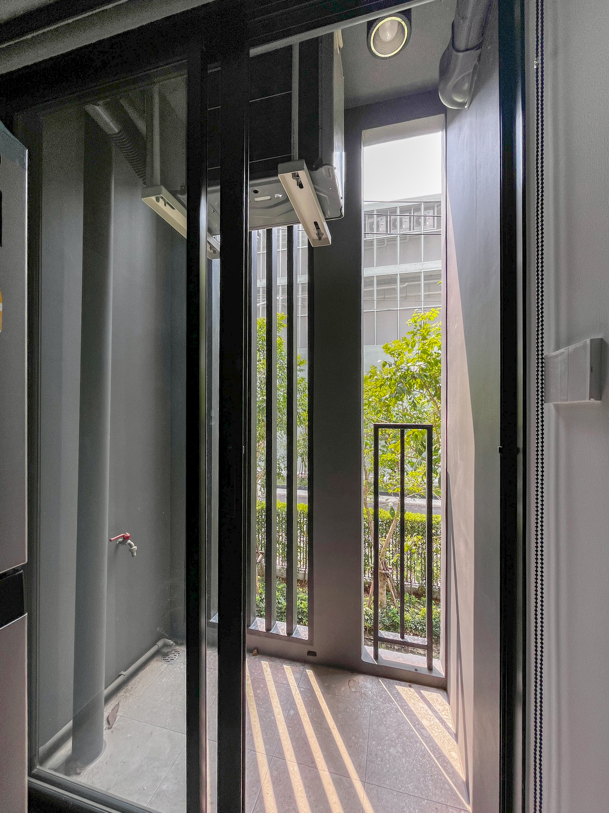 For SaleCondoPathum Thani,Rangsit, Thammasat : FQ Condo for sale Nue Core Khu Khot Station price 1,370,000 baht [RSs260201]