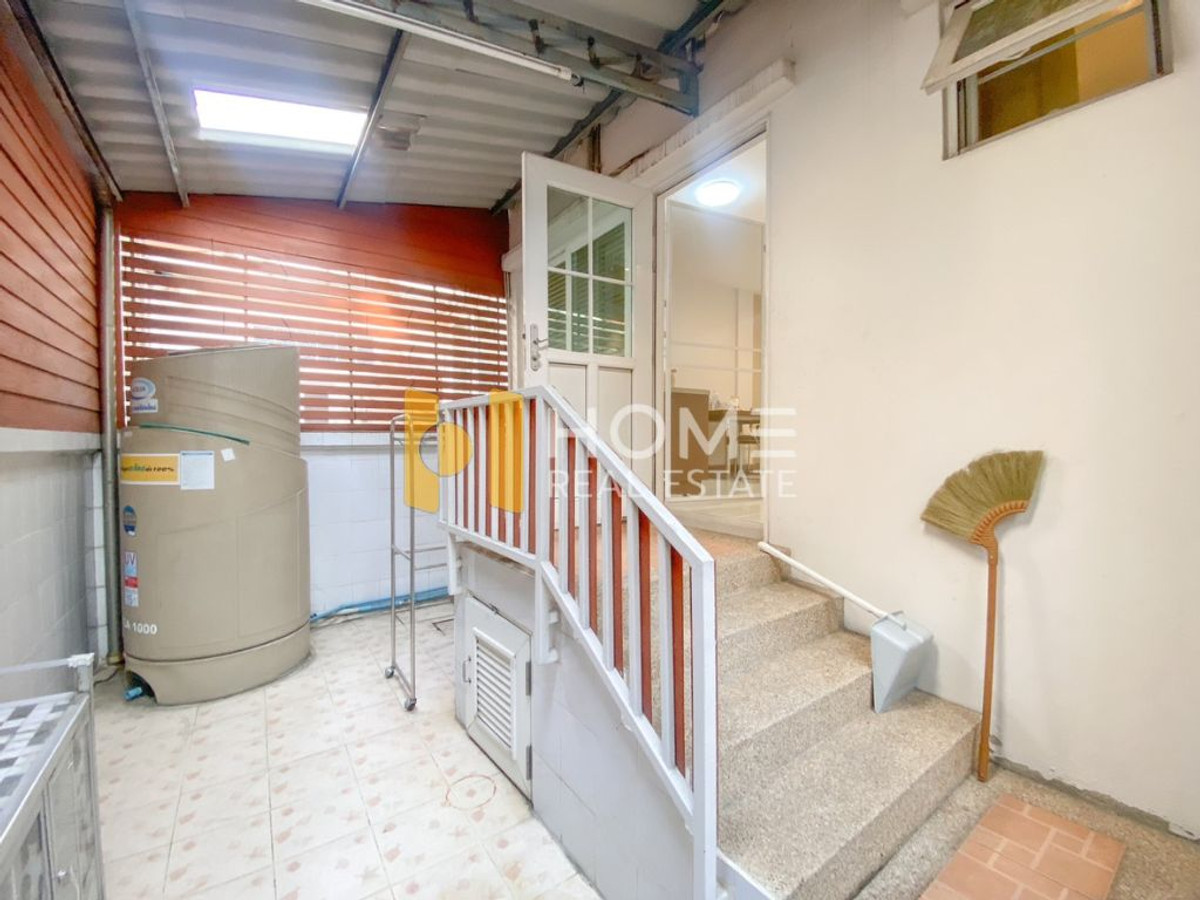 ขายทาวน์โฮมเกษตร นวมินทร์ ลาดปลาเค้า : ทาวน์โฮมต้นโครงการ วิวสวน ✨ คาซ่าซิตี้ นวลจันทร์ 1 / 3 ห้องนอน (ขาย), Casa City Nuanjan 1 / 3 Bedrooms (FOR SALE) FAHS013