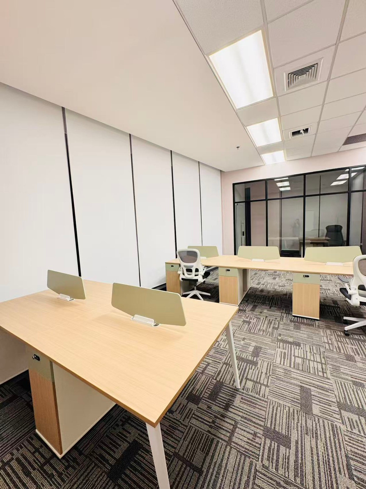 For RentOfficeWitthayu, Chidlom, Langsuan, Ploenchit : For RENT Serviced Office OK Space @PIER 111 55sqm Ready to Move Near BTS Chit Lom Central World Pratunam Siam Paragon