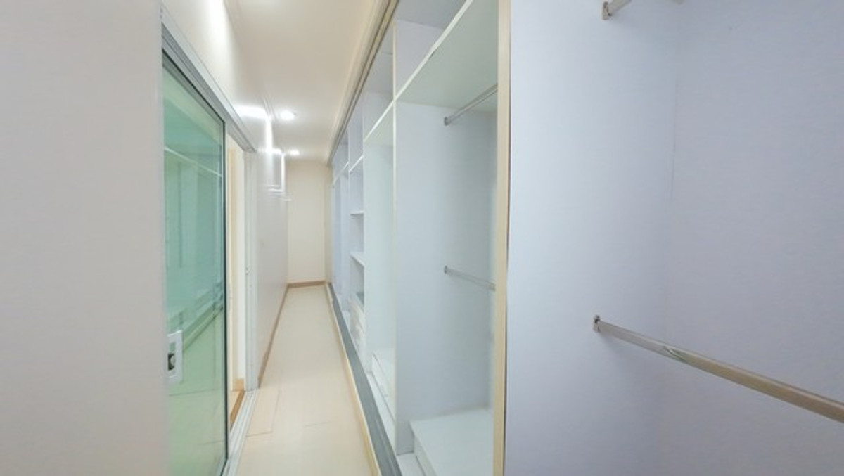 For RentHouseChaengwatana, Muangthong : The Plant Chaengwattana, house ready to move in, fully furnished, big house, suitable for a large family comfortably.