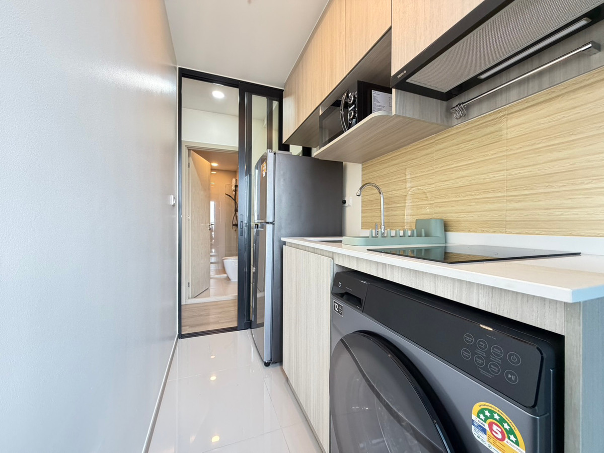 For RentCondoPinklao, Charansanitwong : New Condo for Rent | Triple Station Access 🚆 1BR 25 Sq.m. | Only 12,000 THB/Month