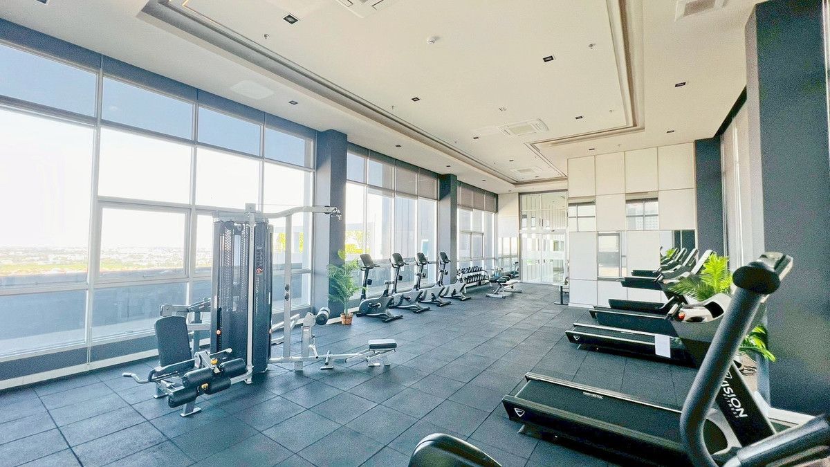 ให้เช่าคอนโดแจ้งวัฒนะ เมืองทอง : ให้เช่า  ลุมพินีเพลส ปากเกร็ดสเตชั่นแจ้งวัฒนะ  วิวสระ มีเครื่องซักผ้า