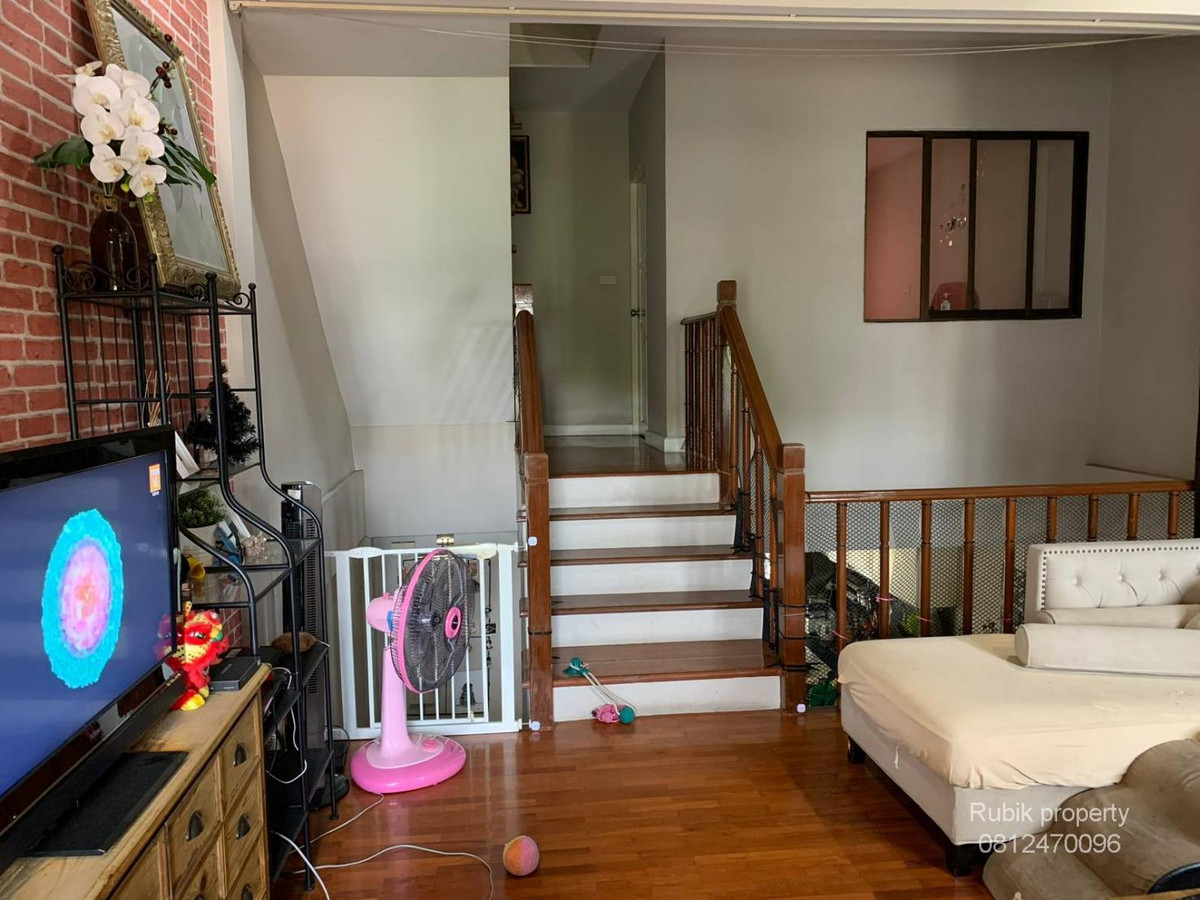 ขายทาวน์โฮมรัชดา ห้วยขวาง : 🏡 ขายทาวน์โฮม บ้านกลางเมือง 2 – รัชดา ประชาอุทิศ (เหม่งจ๋าย) RB1722 ทำเลดีมาก หน้าหมู่บ้าน เดินทางสะดวก ใกล้สิ่งอำนวยความสะดวกครบครัน