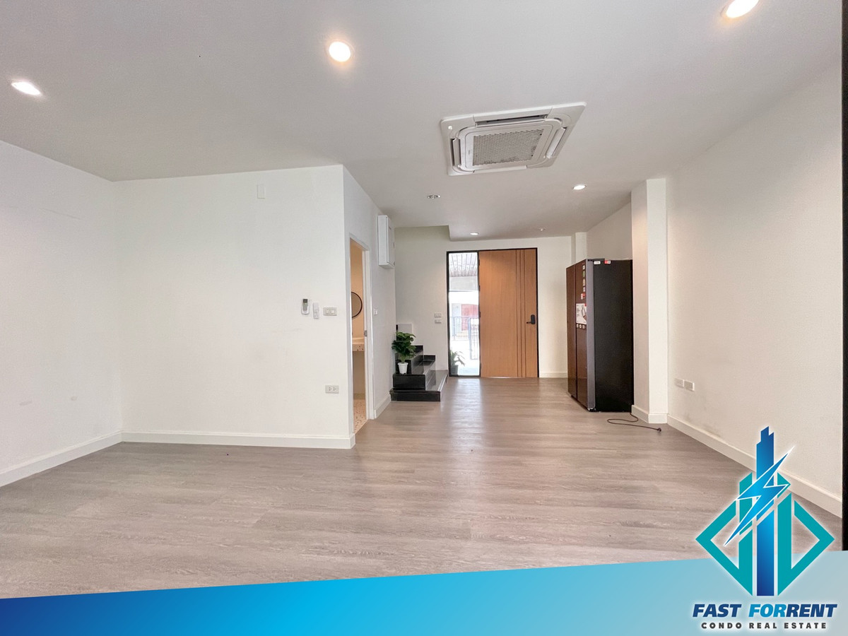 ให้เช่าทาวน์โฮมเลียบทางด่วนรามอินทรา : 🔥🔥31305🔥🔥 ให้เช่าทาวน์โฮมให้เช่าใน บ้านกลางเมือง ลาดพร้าว-โยธินพัฒนา 🌐𝐋𝐈𝐍𝐄 𝐈𝐃 : @𝐟𝐚𝐬𝐭𝐟𝐨𝐫𝐫𝐞𝐧𝐭𝐜𝐨𝐧𝐝𝐨