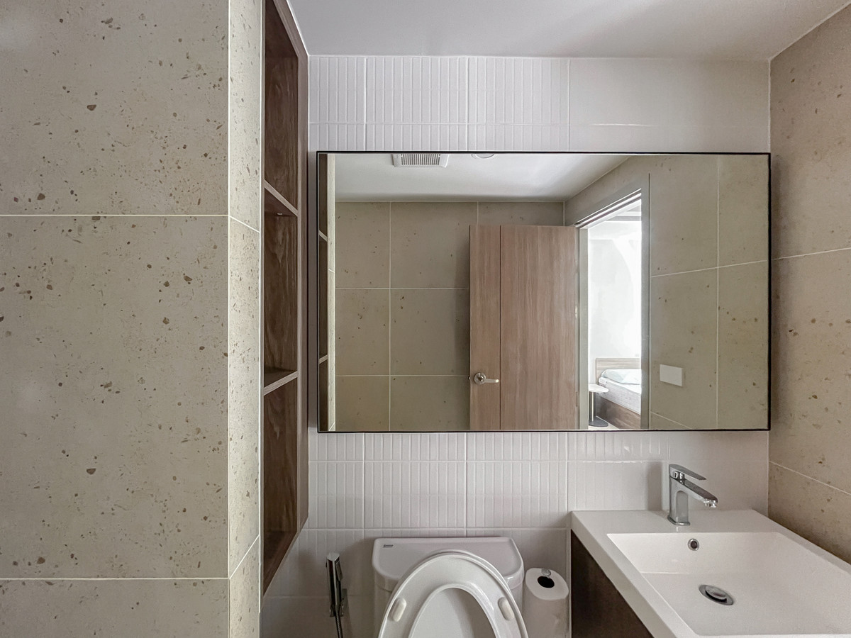 For SaleCondoPathum Thani,Rangsit, Thammasat : FQ Condo for sale Nue Core Khu Khot Station price 1,370,000 baht [RSs260201]