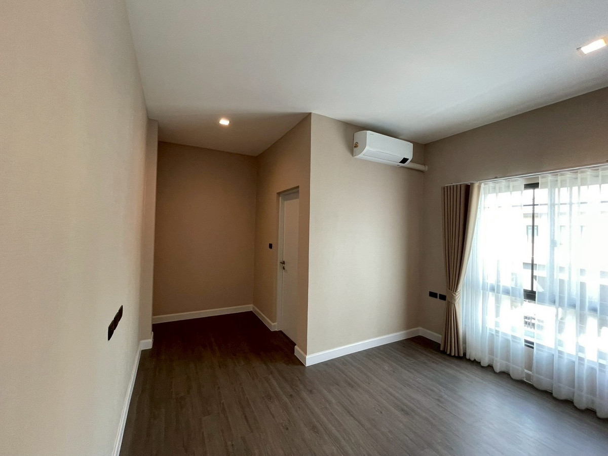 HouseSeri Thai, Ramkhamhaeng Nida : The Ultimate Executive Residence: Modern Nordic Luxury & Absolute Privacy 🥂 Bangkok Boulevard Ramintra-Serithai 2