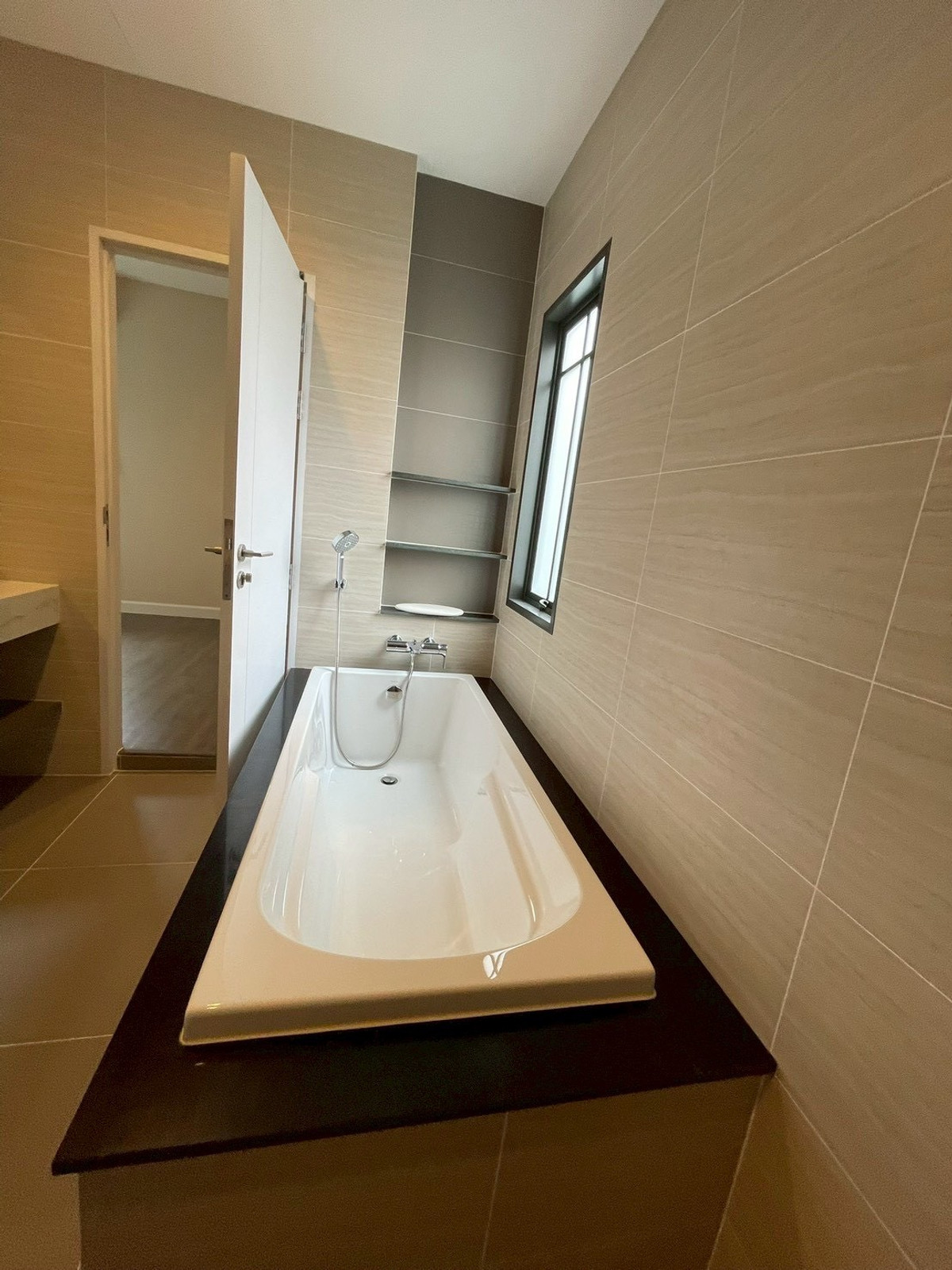 HouseSeri Thai, Ramkhamhaeng Nida : The Ultimate Executive Residence: Modern Nordic Luxury & Absolute Privacy 🥂 Bangkok Boulevard Ramintra-Serithai 2