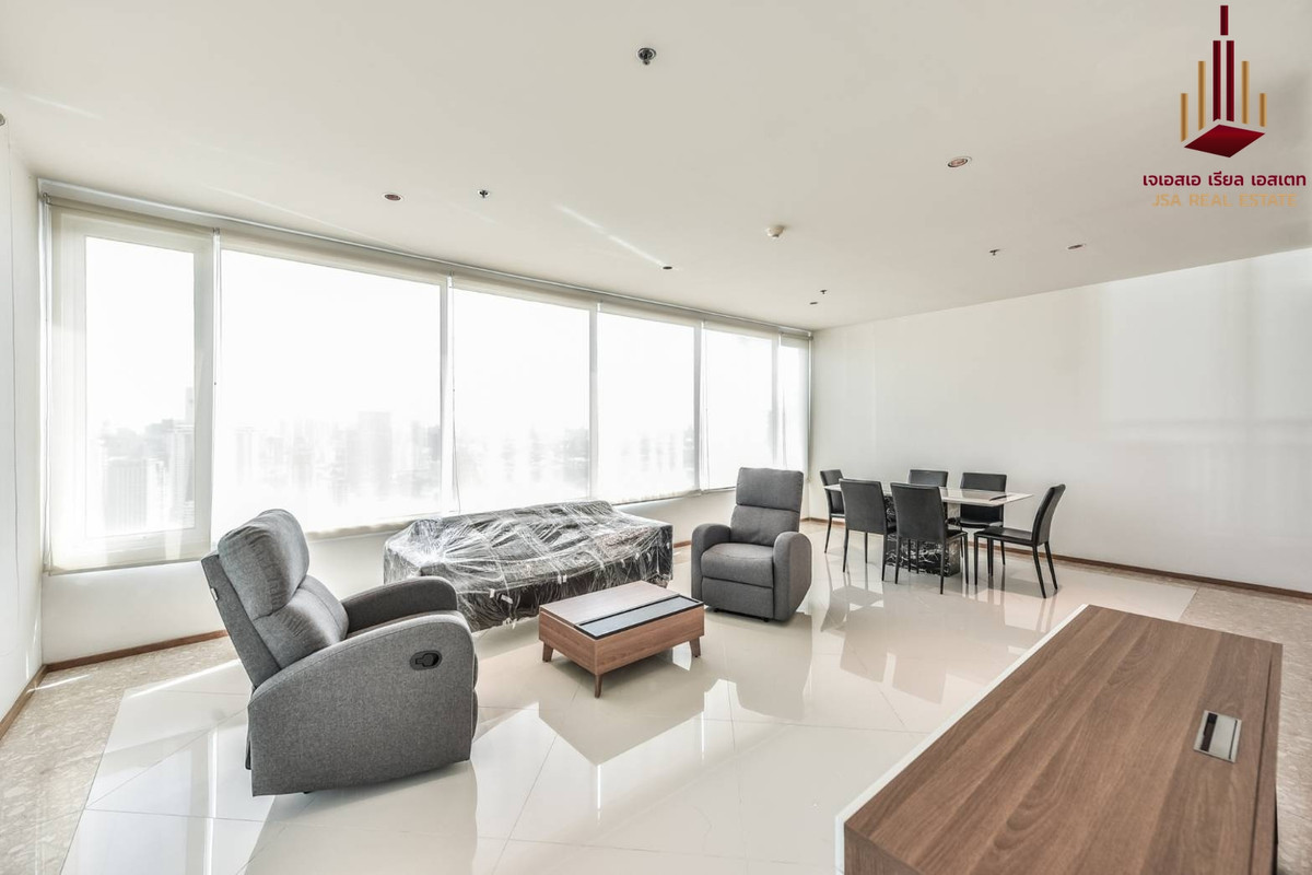 ให้เช่าคอนโดสาทร นราธิวาส : ✨ For Rent : The Empire Place  Condo ✨  💰 Only 100,000 thb/month