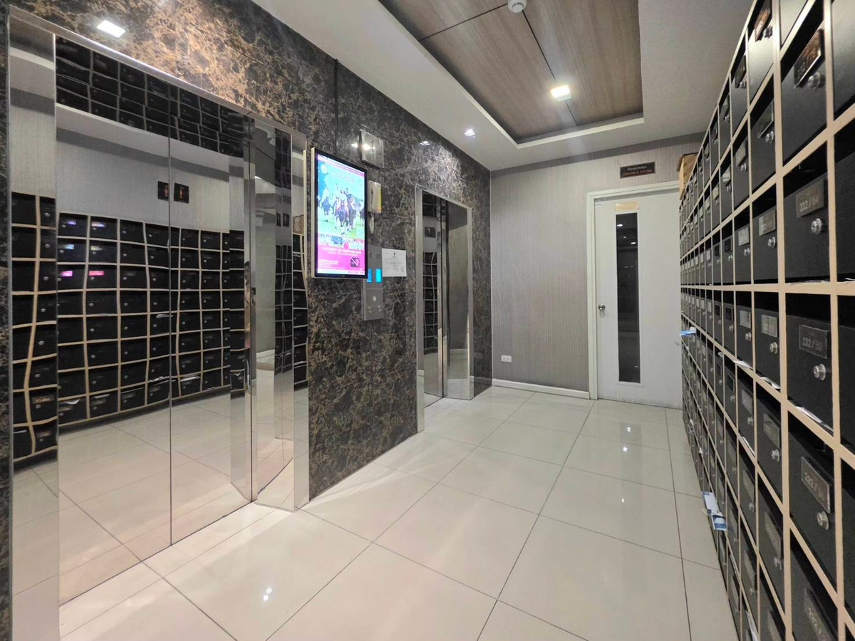 ขายคอนโดวิภาวดี ดอนเมือง หลักสี่ : ขาย เจ ดับบลิว  คอนโด แอท ดอนเมือง อาคารอี ชั้น 7 วิวโล่ง 