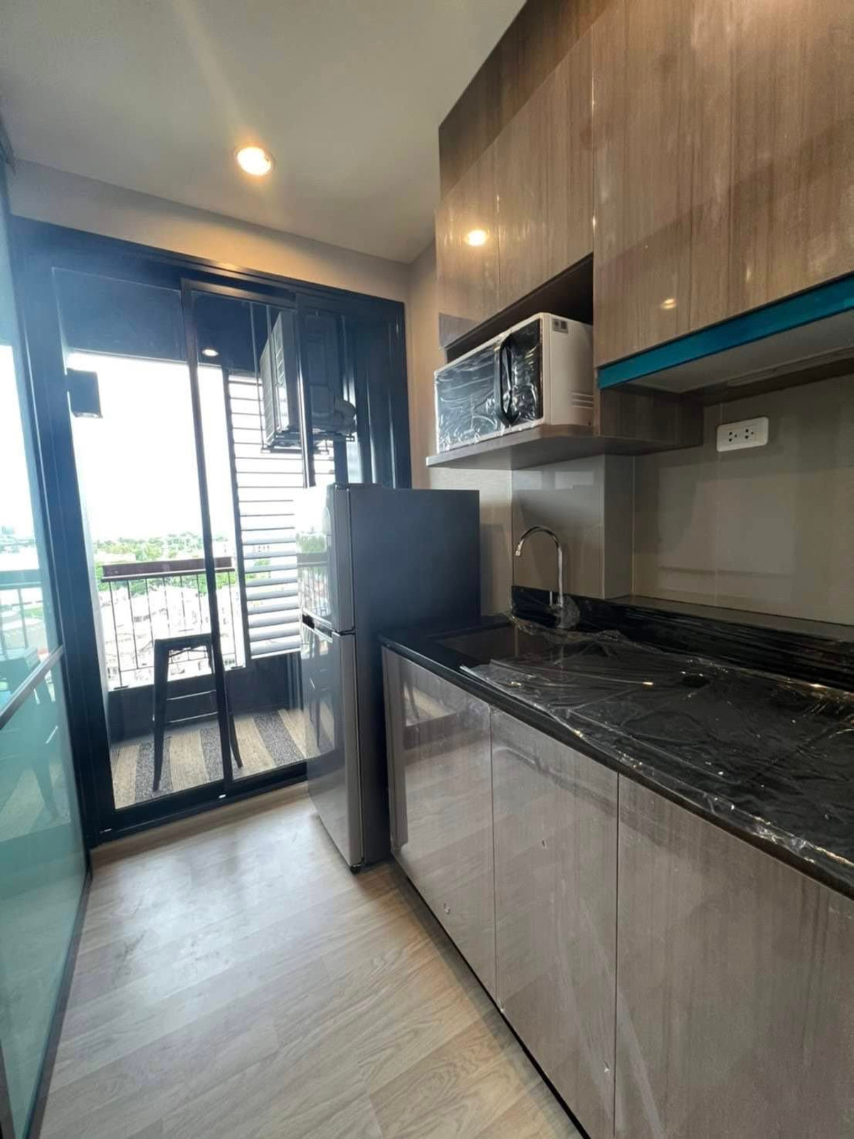 For RentCondoBangna, Bearing, Lasalle : Condo for rent Ideo mobi Suhumvit Eastpoint