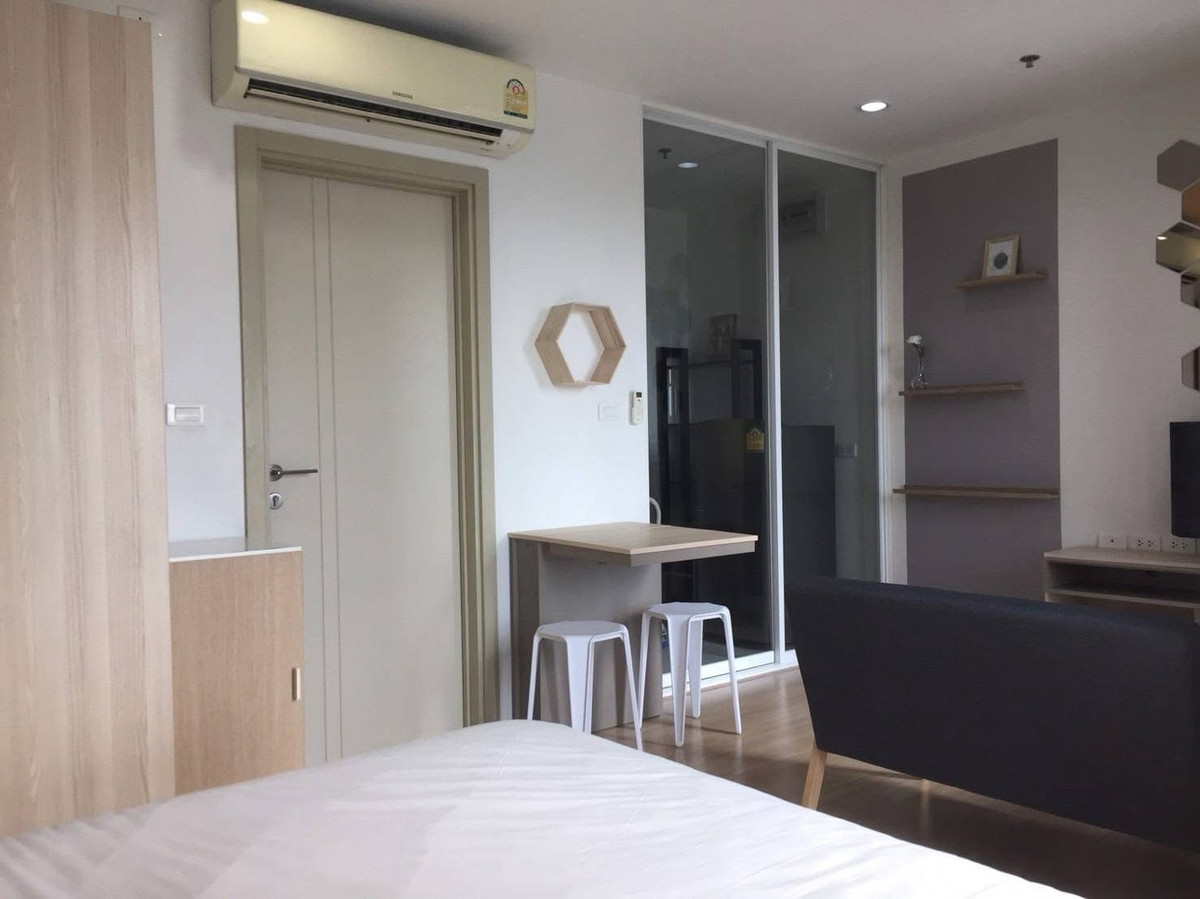For RentCondoRama9, Petchburi, RCA : For rent: The Base Rama 9, Ramkhamhaeng.