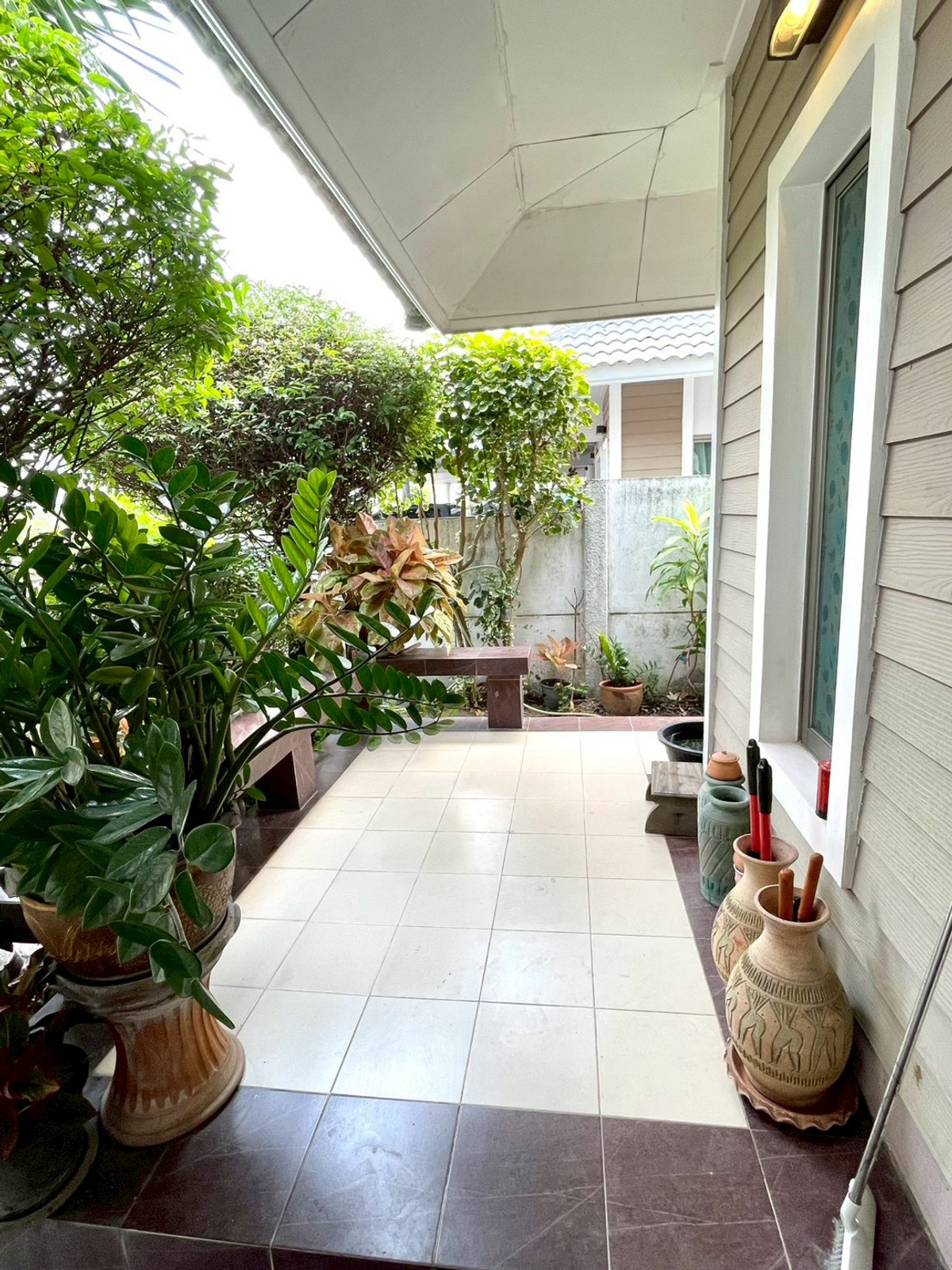 For SaleSriracha Laem Chabang Ban Bueng : Life @ Banglamung / 3 bedrooms (for sale), Life @ Banglamung / 3 Bedrooms (FOR SALE) BEWN098