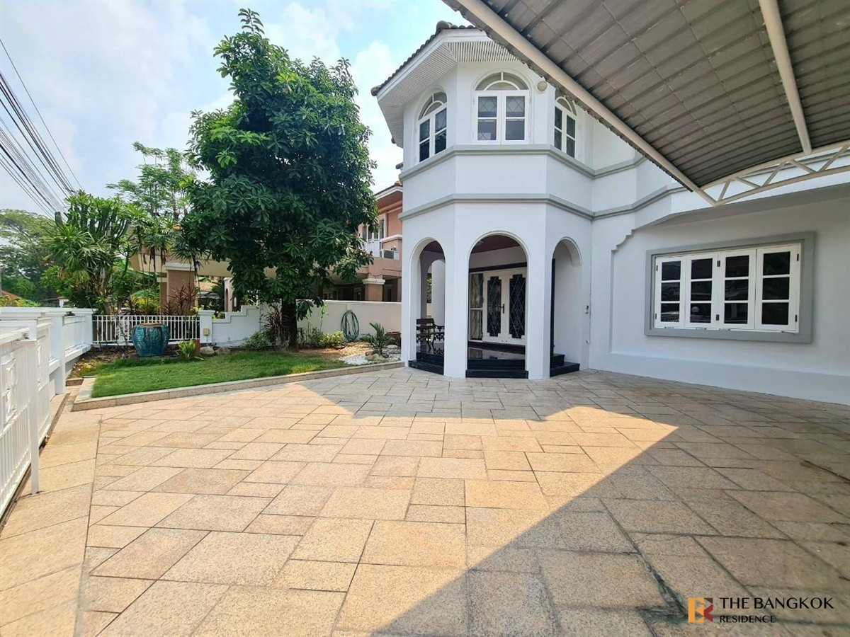 ให้เช่าบ้านเกษตร นวมินทร์ ลาดปลาเค้า : 🎯 ดีลคุ้ม! Chuan Chuen Ladprao 🏡 บ้านเดี่ยวตกแต่งใหม่ พร้อมอยู่ เฟอร์ครบ