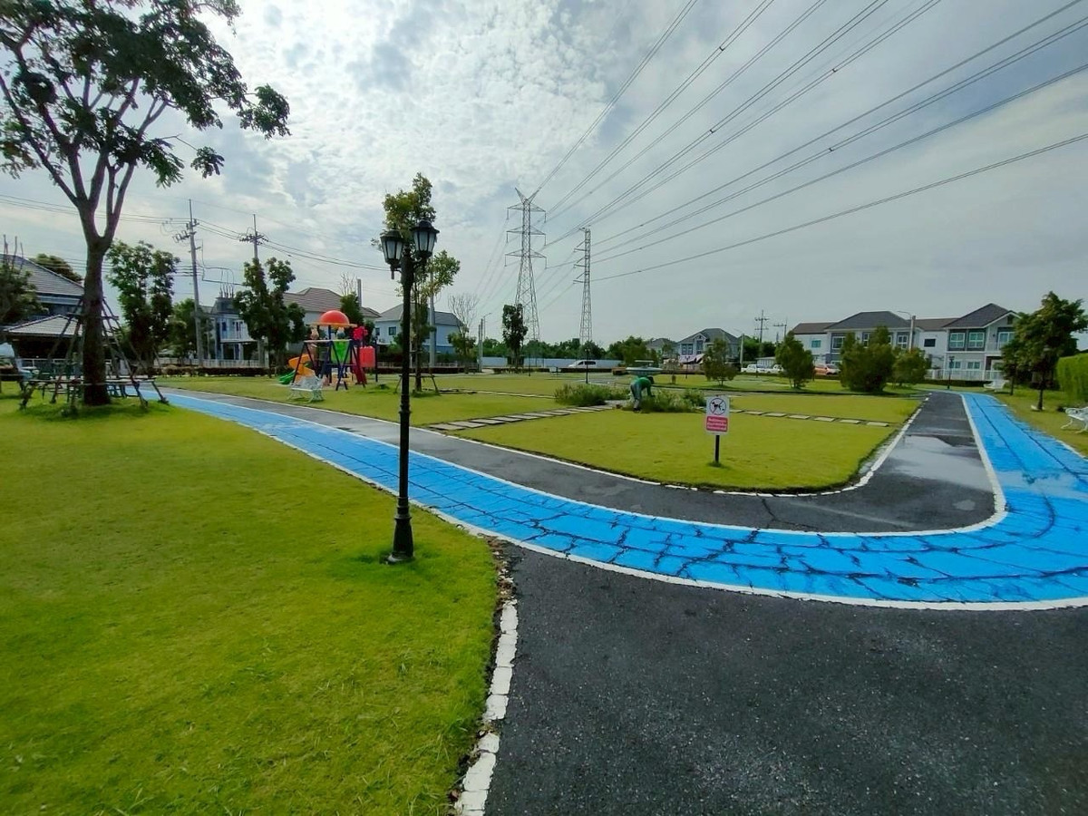 ให้เช่าบ้านพระราม 2 บางขุนเทียน : 🏡 ให้เช่าบ้านเดี่ยวหรู โซนพระราม 2 – ท่าข้าม
อยู่สบาย ทำเลดี ใกล้โรงเรียนนานาชาติ ห้างสรรพสินค้า และทางด่วน