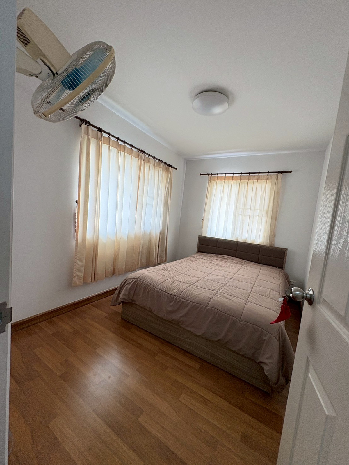 For SaleSriracha Laem Chabang Ban Bueng : Life @ Banglamung / 3 bedrooms (for sale), Life @ Banglamung / 3 Bedrooms (FOR SALE) BEWN098