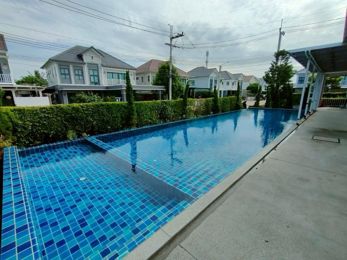 ให้เช่าบ้านพระราม 2 บางขุนเทียน : 🏡 ให้เช่าบ้านเดี่ยวหรู โซนพระราม 2 – ท่าข้าม
อยู่สบาย ทำเลดี ใกล้โรงเรียนนานาชาติ ห้างสรรพสินค้า และทางด่วน