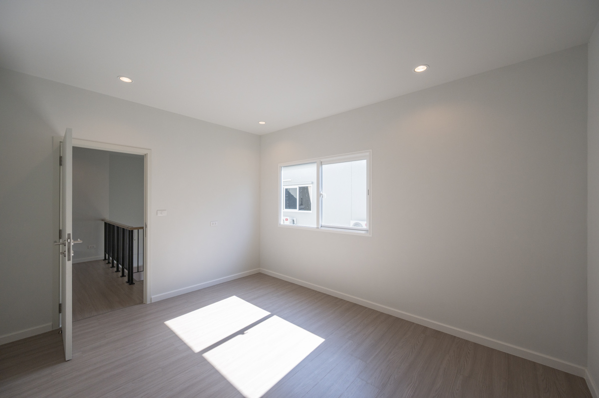 For SaleHouseNonthaburi, Bang Yai, Bangbuathong : 🔥Urgent Sale+🔥 Anasiri Pinklao-Kanchanaburi, near the expressway, BTS Skytrain, and Mahidol University.