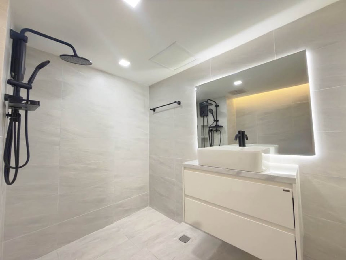 ขายคอนโดลาดพร้าว101 แฮปปี้แลนด์ : K-6777  ห้องสวย เฟอร์บิ้วอิน  Style modern Classic ขายด่วน ! city villa ตกแต่งใหม่ พร้อมอยู่