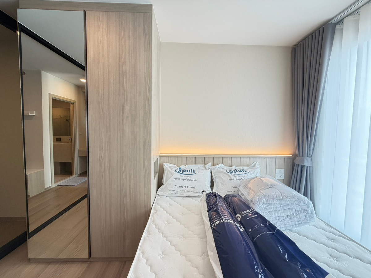 For RentCondoPinklao, Charansanitwong : New Condo for Rent | Triple Station Access 🚆 1BR 28 Sq.m. | Only 13,000 THB/Month