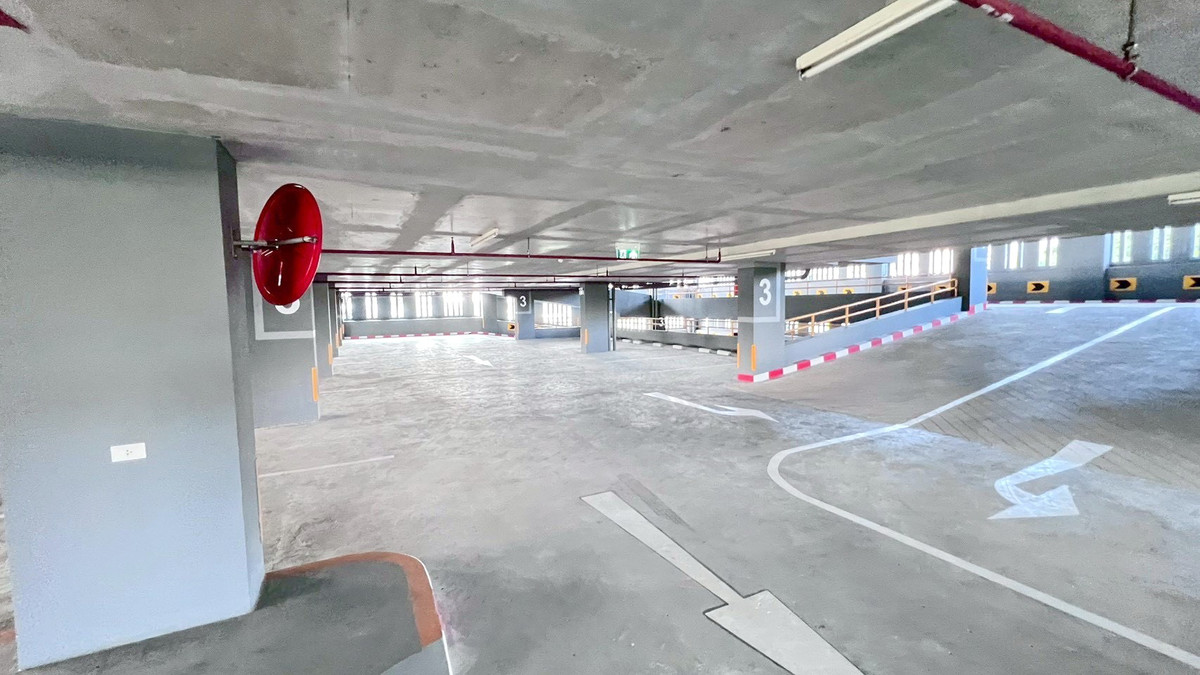 ให้เช่าคอนโดแจ้งวัฒนะ เมืองทอง : ให้เช่า  ลุมพินีเพลส ปากเกร็ดสเตชั่นแจ้งวัฒนะ  วิวสระ มีเครื่องซักผ้า