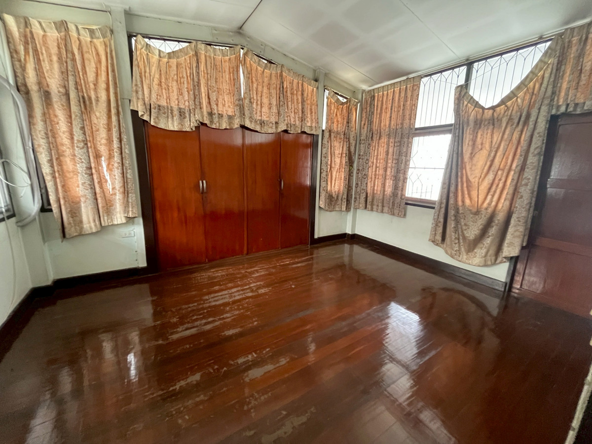 For SaleHouseSapankwai,Jatujak : 97452 - Single house for sale, Lat Phrao 12, opposite Big C Lat Phrao, near MRT Lat Phrao.