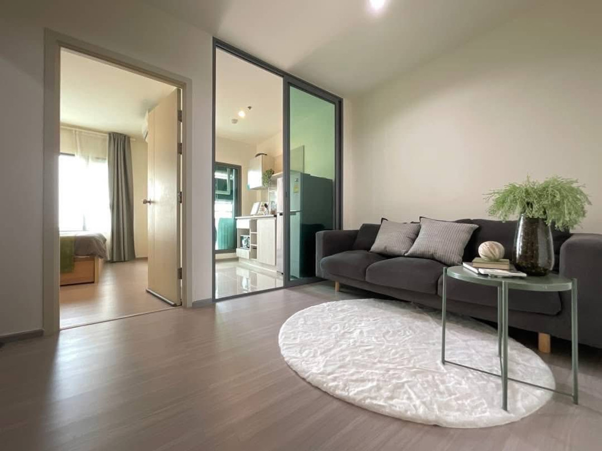 For RentCondoThaphra, Talat Phlu, Wutthakat : Cheapest in the project‼️ 🔥🔥🔥 For rent Aspire Sathorn Ratchaphruek, beautiful room exactly as shown in the picture. Fully furnished + has washing machine ‼️Ready to move in  (Responds to chat very quickly)