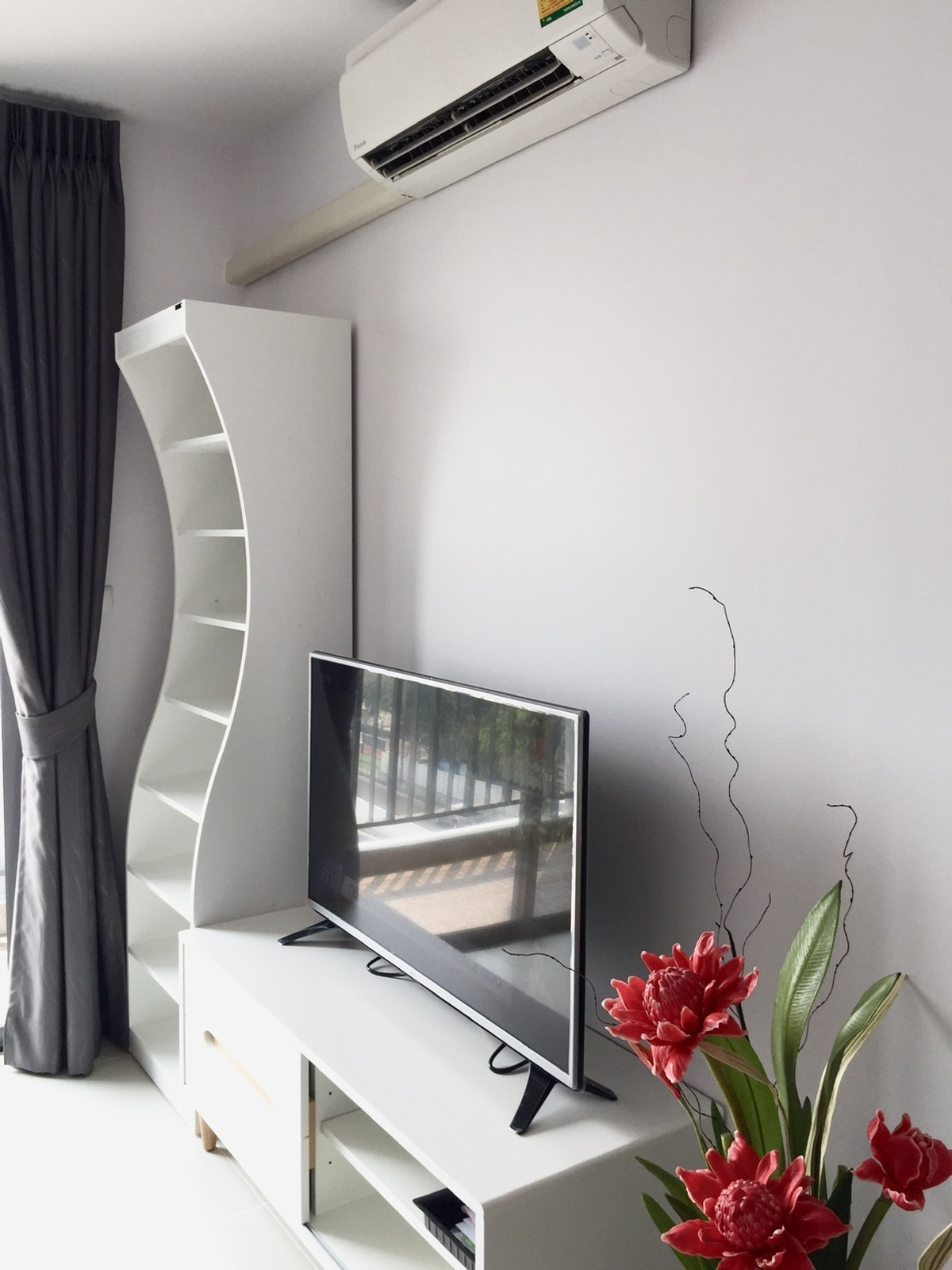 For RentCondoVipawadee, Don Mueang, Lak Si : Condo for rent, Silk Place, Phahonyothin, Laksi, Silk Place, opposite Lotus Laksi, fully furnished, ready to move in.