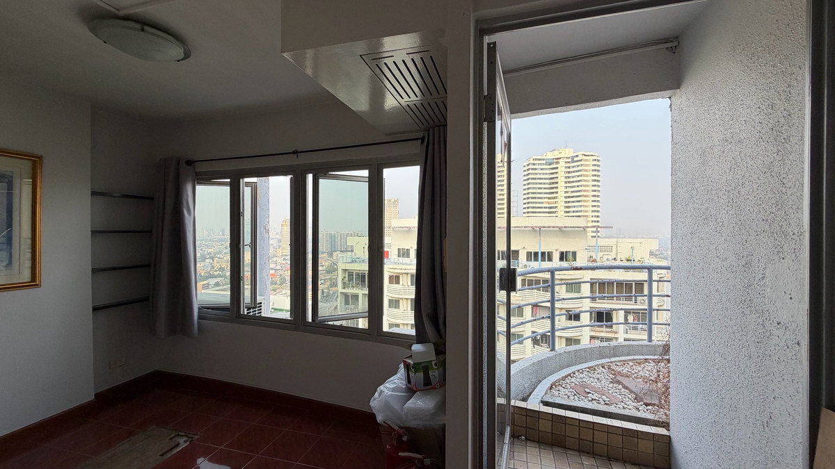 ขายคอนโดพระราม 3 สาธุประดิษฐ์ : SV City พระราม 3 อาคาร 7 ชั้น 26–27 ห้องสูง โปร่ง โล่ง ลมดี หันทิศตะวันออก รับแดดเช้าอ่อน ๆ ไม่ร้อนบ่าย พื้นที่ใช้สอย 179.64 ตร.ม.