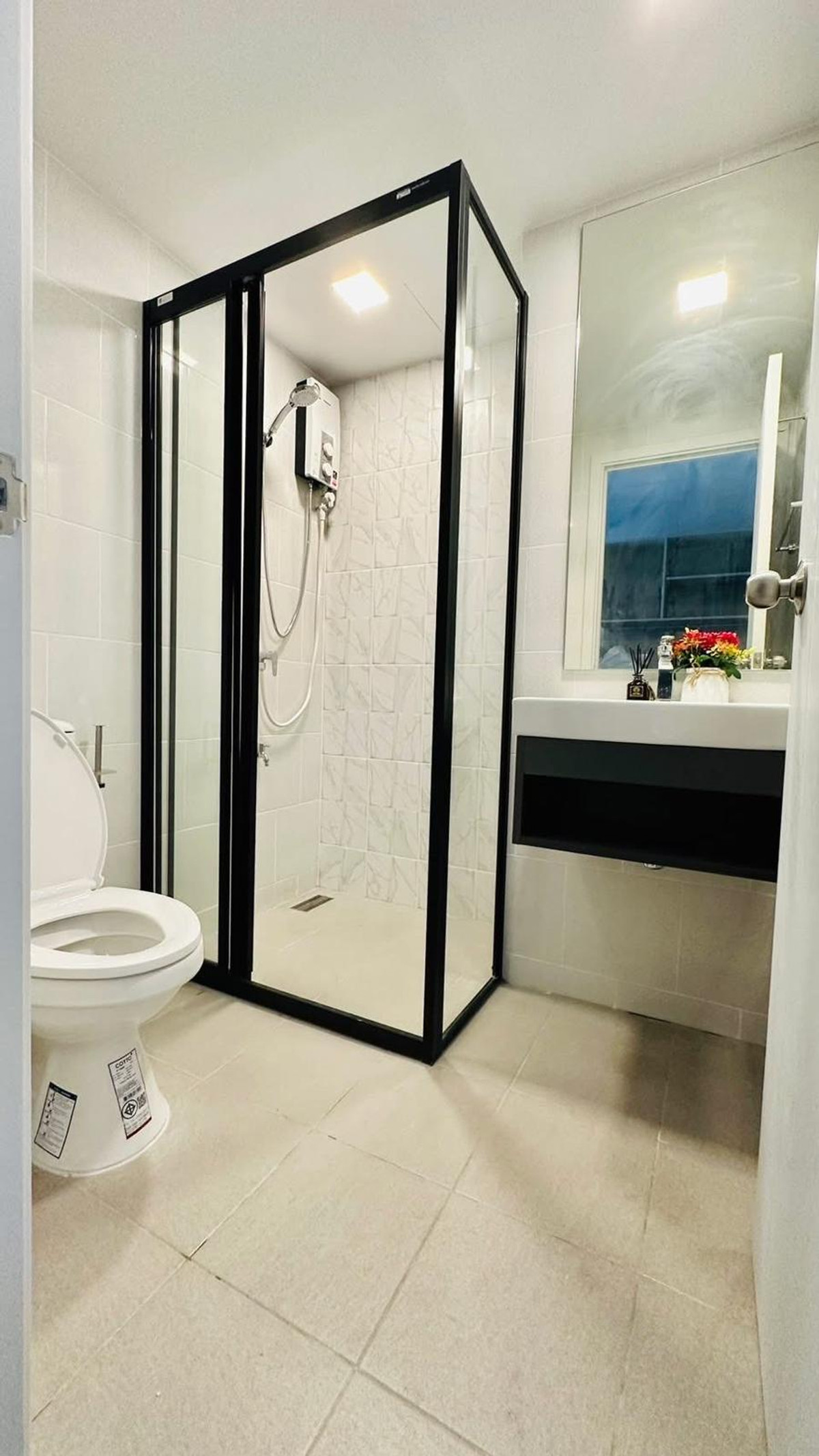 For RentCondoPathum Thani,Rangsit, Thammasat : ✅ Beautifully Decorated | Fully Furnished | Ready to Move In Condo for Rent at Kave Ava Rangsit