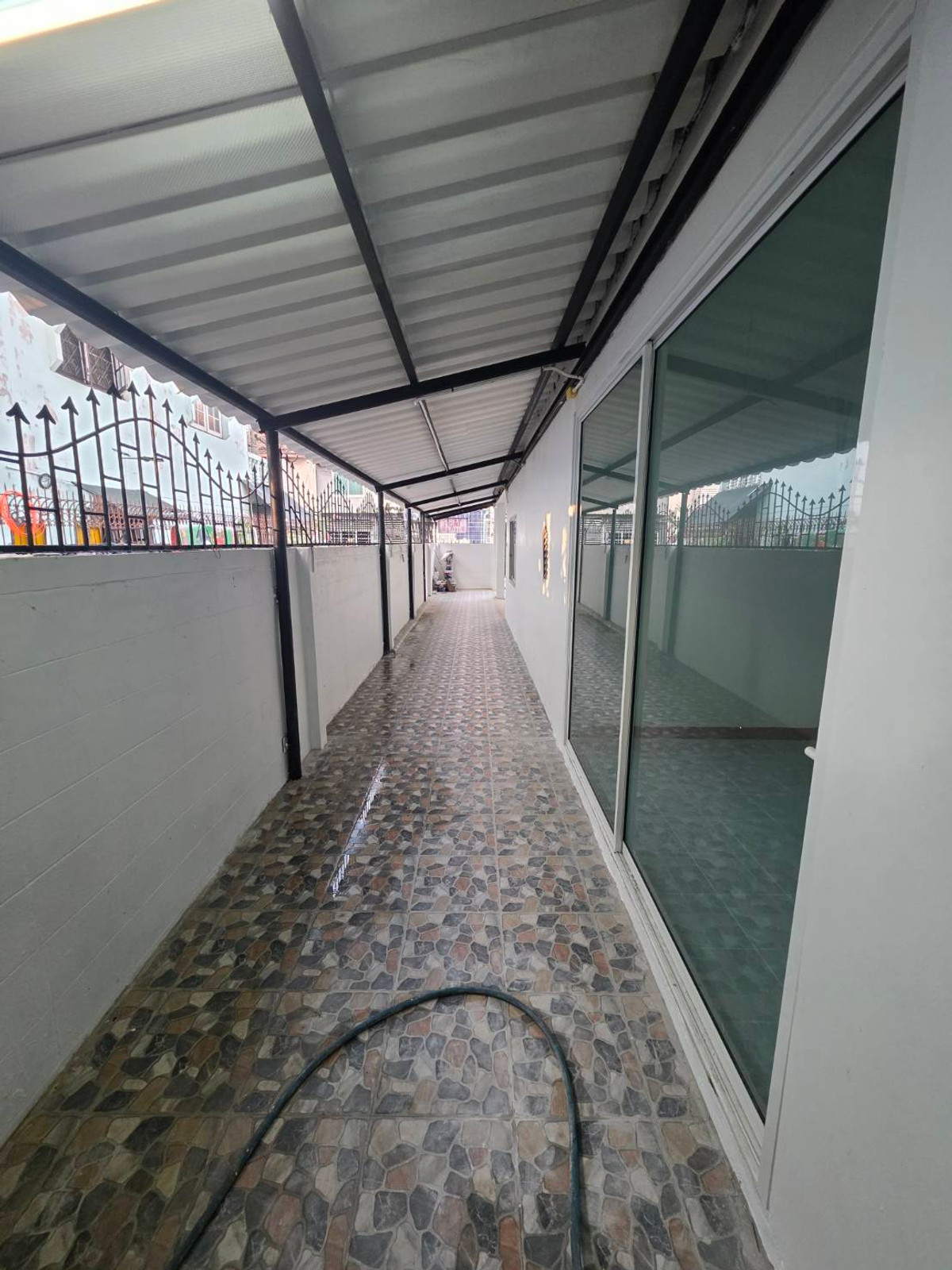 ให้เช่าทาวน์โฮมวิภาวดี ดอนเมือง หลักสี่ : ให้เช่าทาวน์เฮ้าส์ ใกล้ สนามบินดอนเมือง เพียง 3 นาที