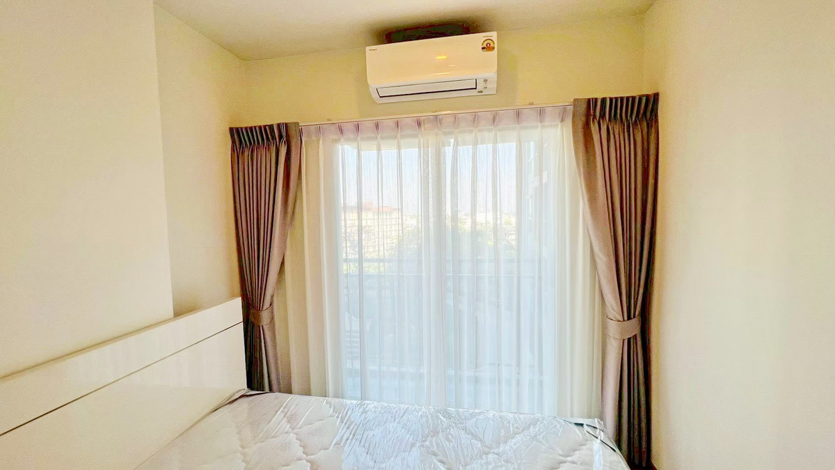 ให้เช่าคอนโดแจ้งวัฒนะ เมืองทอง : ให้เช่า  ลุมพินีเพลส ปากเกร็ดสเตชั่นแจ้งวัฒนะ  วิวสระ มีเครื่องซักผ้า