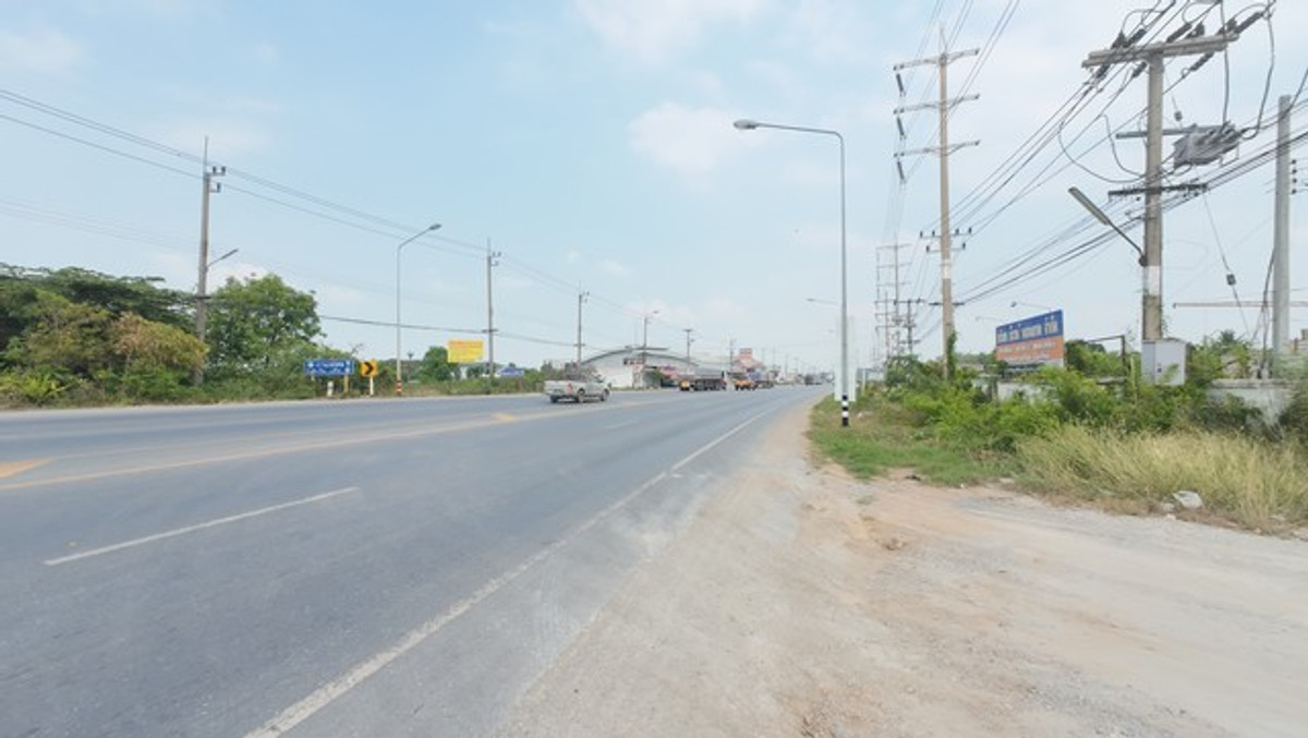 ขายที่ดินนครปฐม : โอกาสทองนักลงทุน ที่ดินติดถนนใหญ่กำแพงแสน 9 ไร่กว่า หน้ากว้าง 95 เมตร ทำเลศักยภาพสูง เติบโตต่อเนื่องในนครปฐม