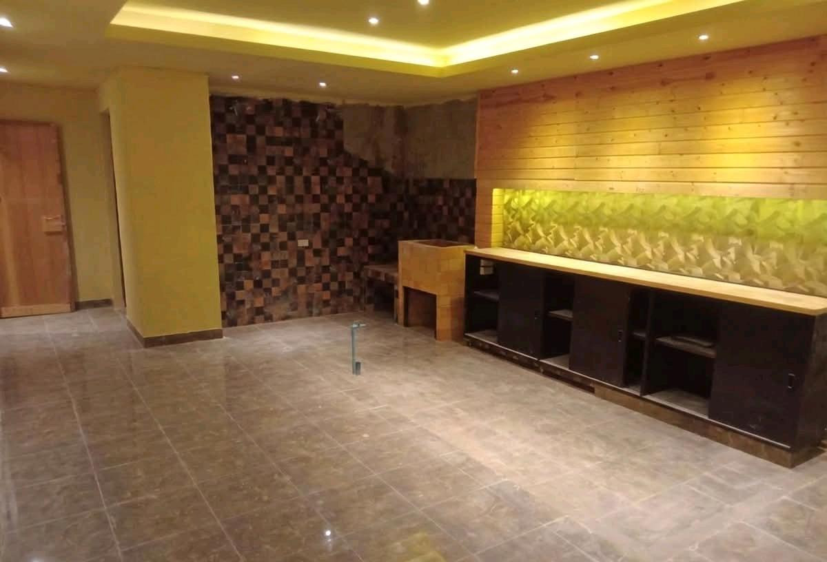 For RentRetail SpaceRatchathewi,Phayathai : 📍Commercial space for rent, Inthamara 3 (Phaya Thai), near BTS Saphan Khwai, 120,000 baht/month.