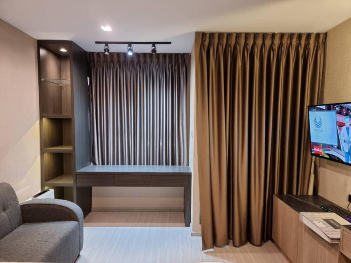 For SaleCondoLadprao, Central Ladprao : FOR SALE condo , Life Ladprao , high floor , BTS-Ha Yaek Lat Phrao , Chomphon , Chatuchak , Bangkok , CX-74987