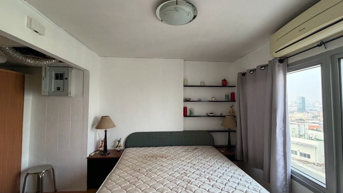 ขายคอนโดพระราม 3 สาธุประดิษฐ์ : SV City พระราม 3 อาคาร 7 ชั้น 26–27 ห้องสูง โปร่ง โล่ง ลมดี หันทิศตะวันออก รับแดดเช้าอ่อน ๆ ไม่ร้อนบ่าย พื้นที่ใช้สอย 179.64 ตร.ม.