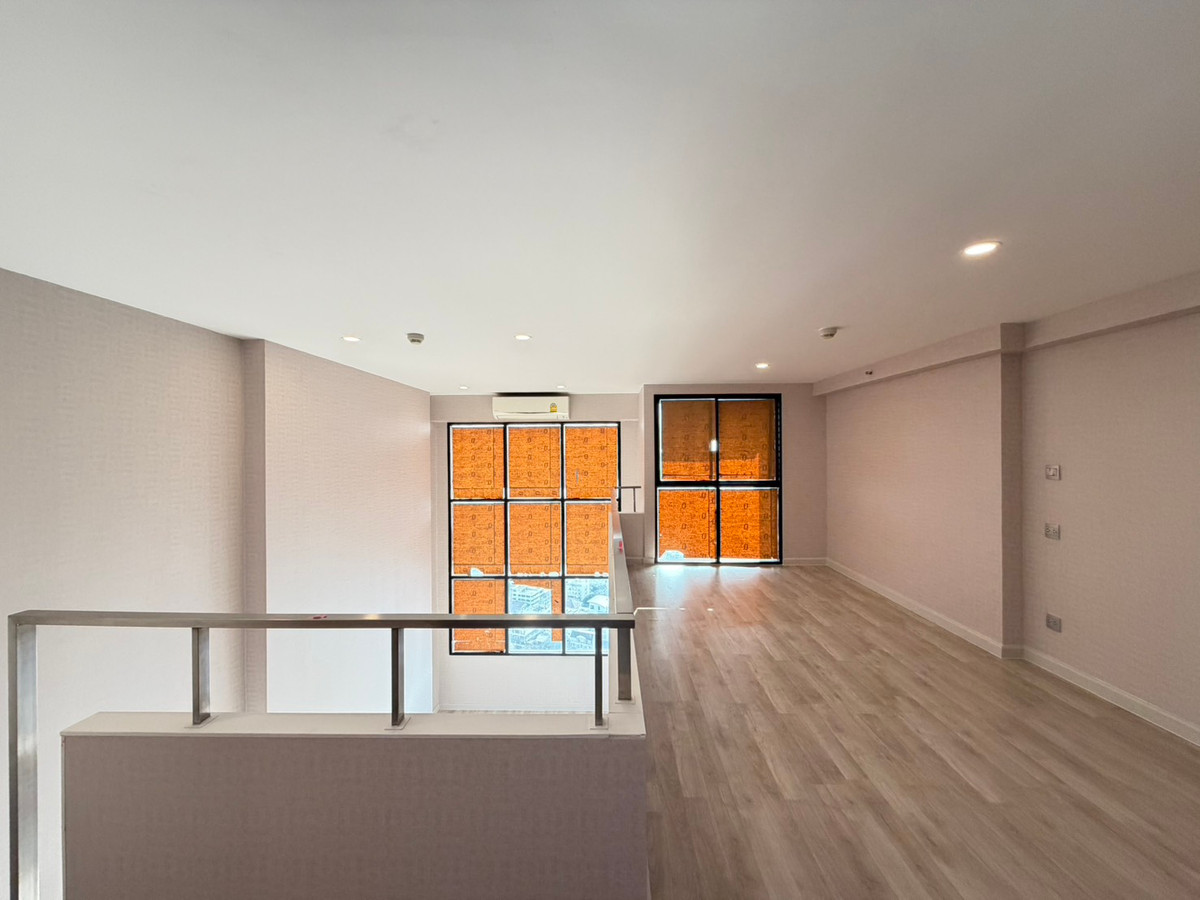 ขายคอนโดสาทร นราธิวาส : 🚨 Urgent sale 🔥KnightsBridge Prime Sathorn 💸 เริ่ม 7.9 ลบ.  1 ห้องนอน 1 ห้องน้ำ ขนาด 55 ตร.ม.