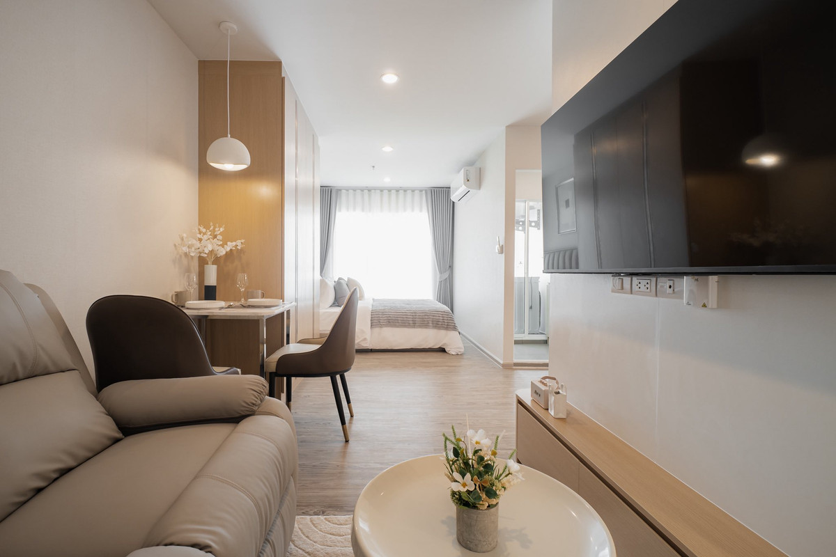 ให้เช่าคอนโดบางนา แบริ่ง ลาซาล : ให้เช่า Regent Home Bangna  ห้องมุม