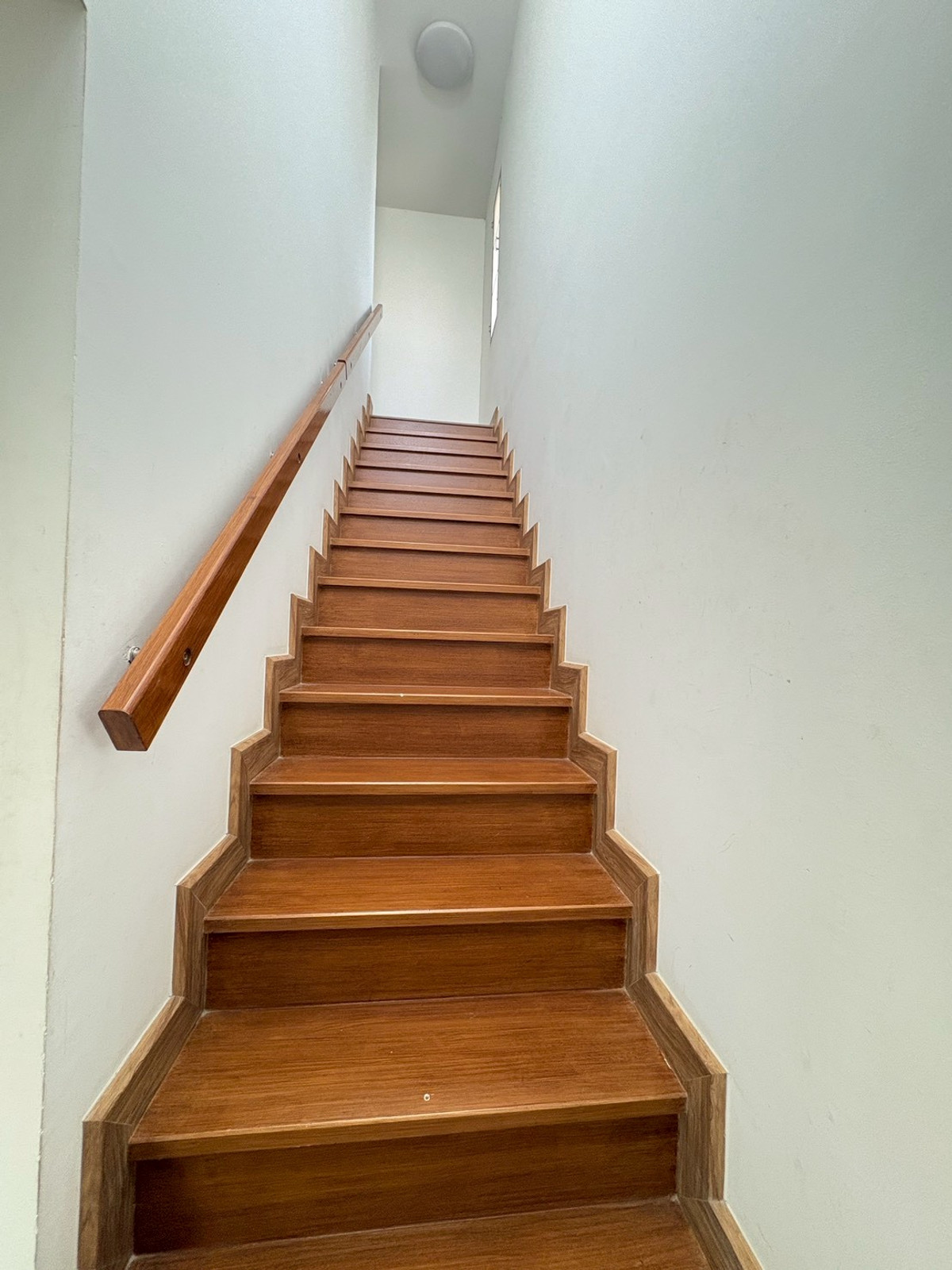 For SaleSriracha Laem Chabang Ban Bueng : Life @ Banglamung / 3 bedrooms (for sale), Life @ Banglamung / 3 Bedrooms (FOR SALE) BEWN098