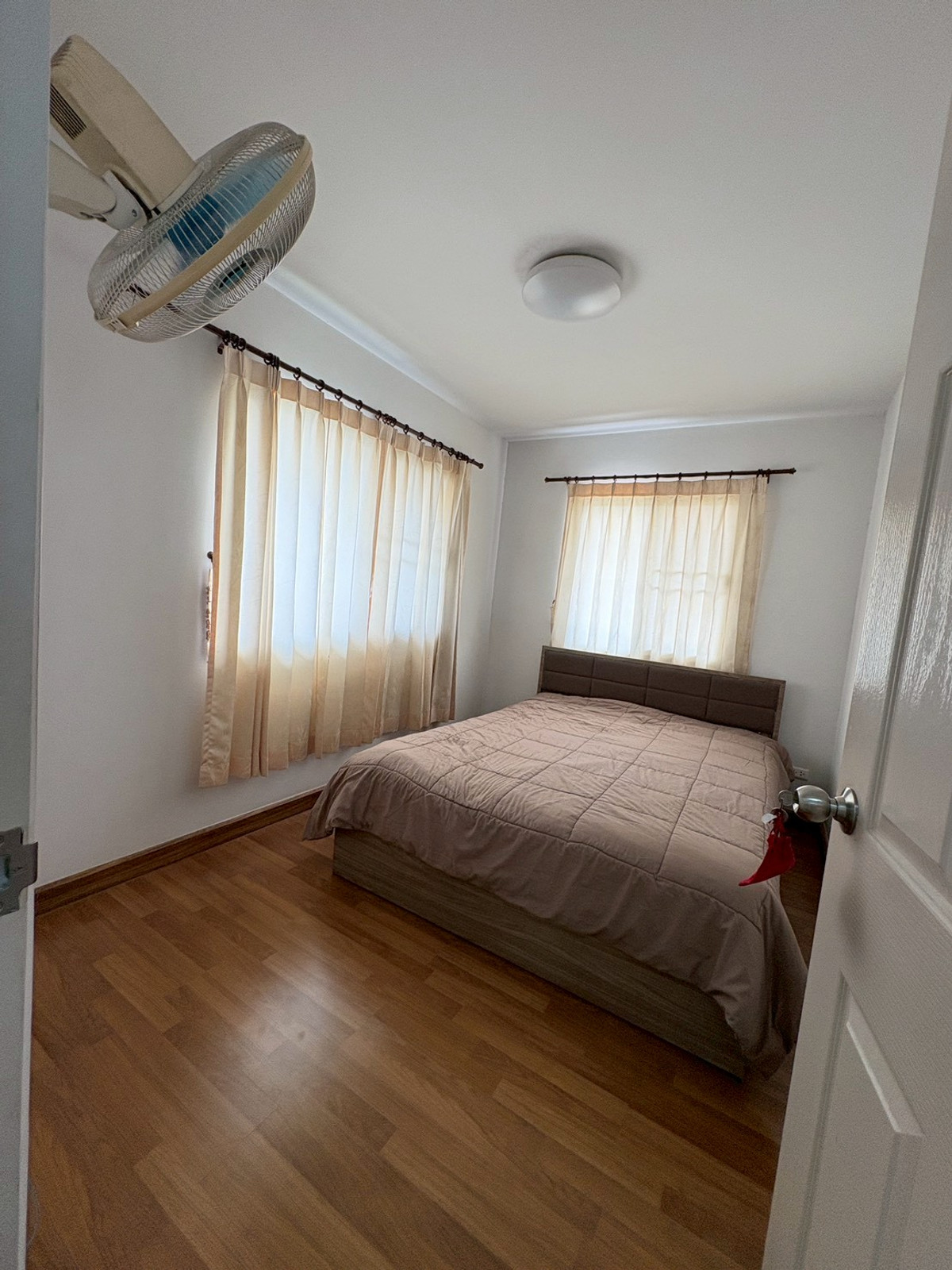 For SaleSriracha Laem Chabang Ban Bueng : Life @ Banglamung / 3 bedrooms (for sale), Life @ Banglamung / 3 Bedrooms (FOR SALE) BEWN098