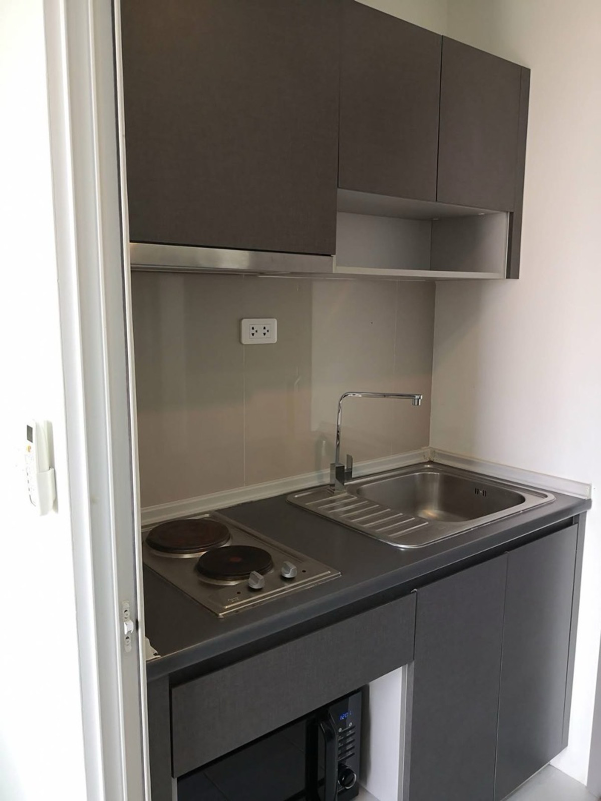 For RentCondoRama9, Petchburi, RCA : For rent: The Base Rama 9, Ramkhamhaeng.